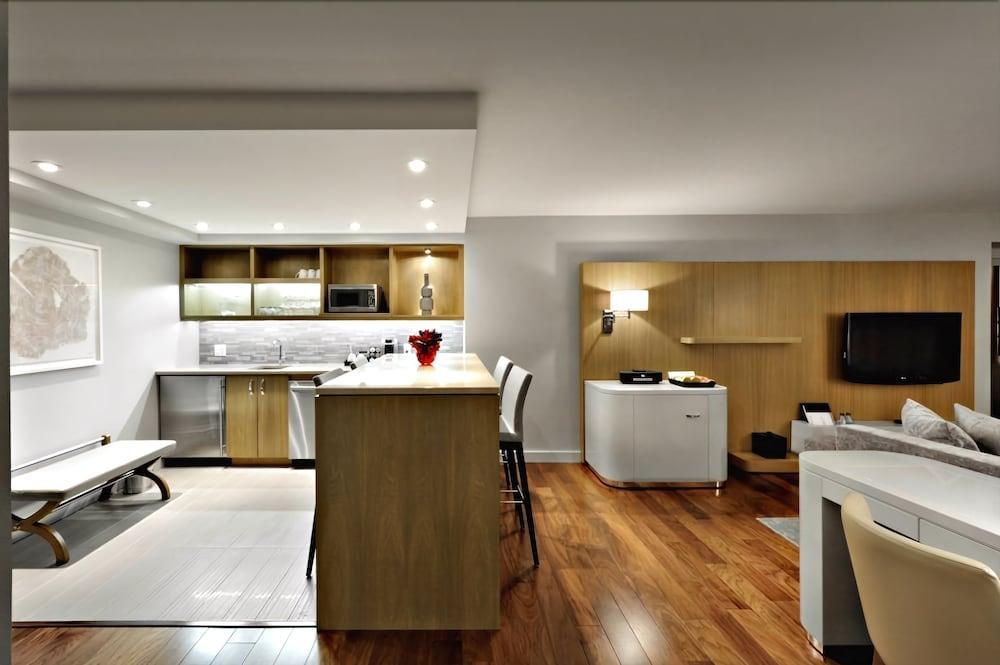 The James Hotel Саскатун Екстериор снимка