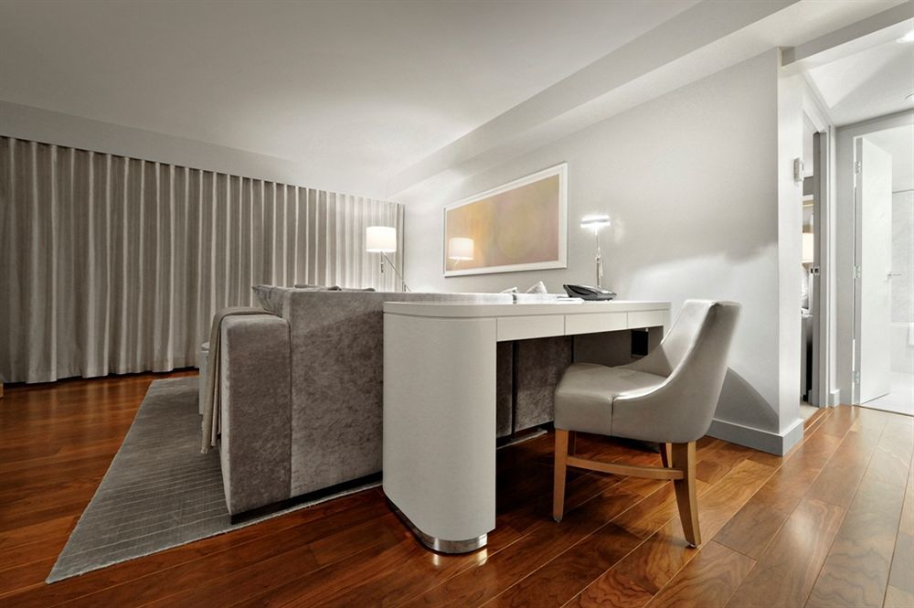 The James Hotel Саскатун Екстериор снимка